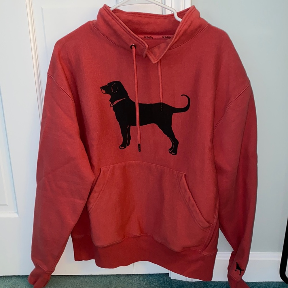 Black dog crew neck
